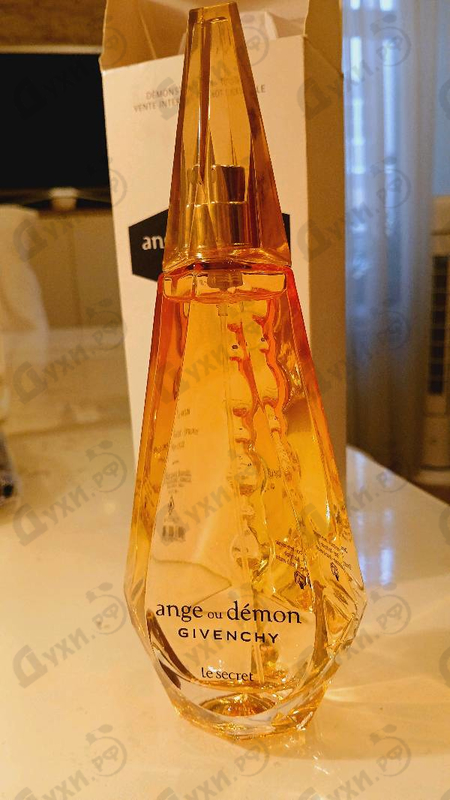 Парфюмерия Ange Ou Demon Le Secret от Givenchy