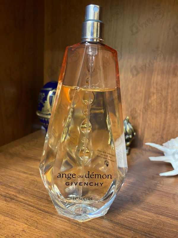 Парфюмерия Ange Ou Demon Le Secret от Givenchy