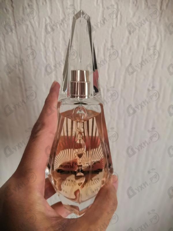 Купить Ange Ou Demon Le Secret от Givenchy Купить Givenchy Ange Ou Demon Le Secret