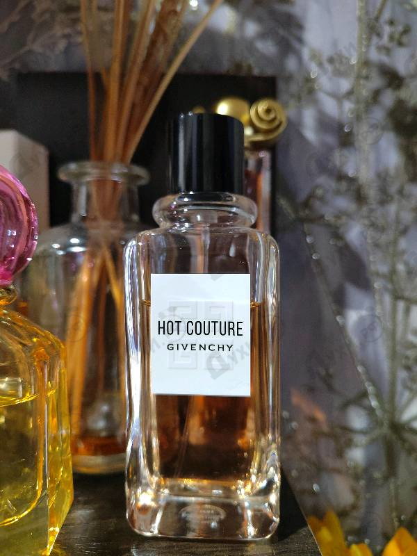 Парфюмерия Hot Couture от Givenchy