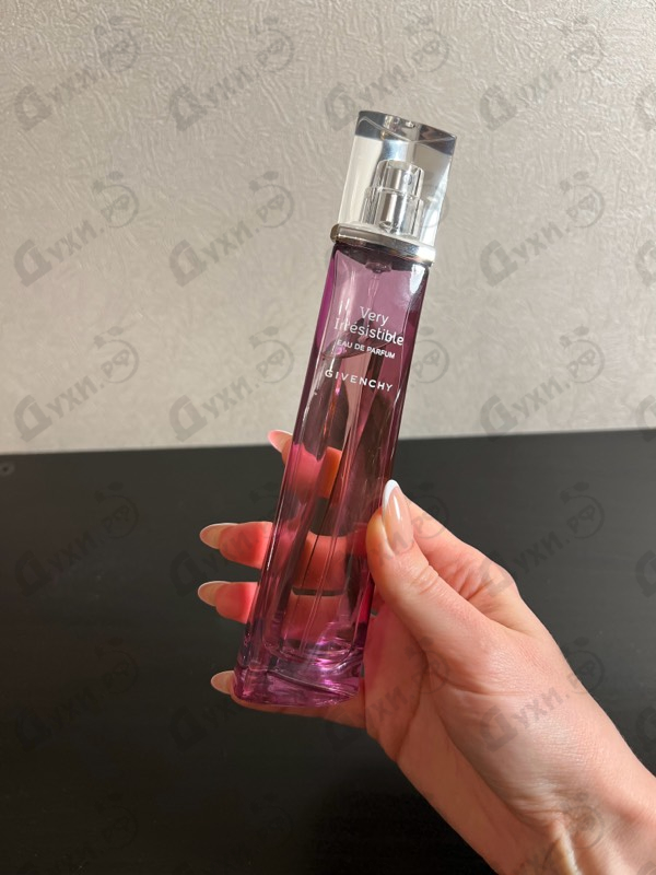 Духи Very Irresistible от Givenchy