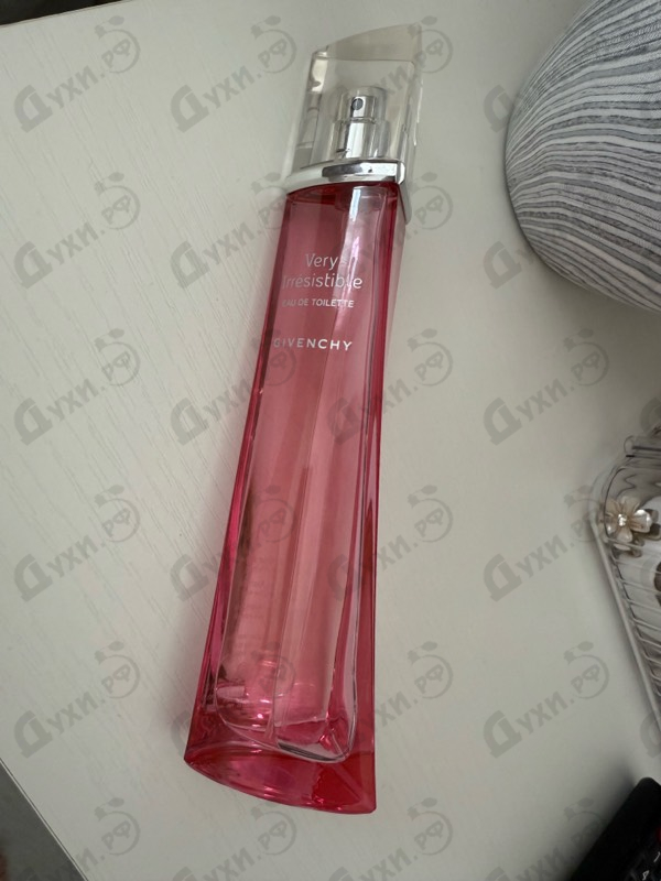 Парфюмерия Givenchy Very Irresistible