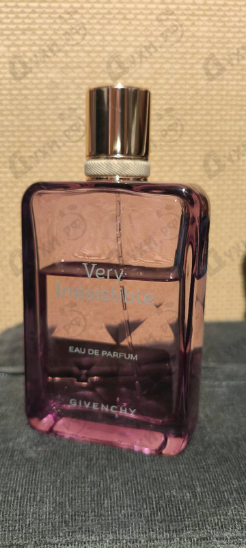 Парфюмерия Very Irresistible от Givenchy