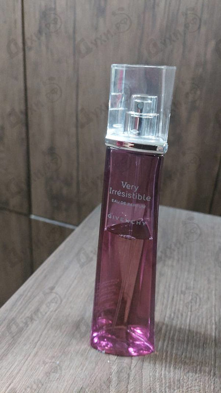 Духи Very Irresistible от Givenchy