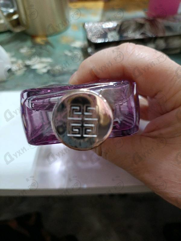 Духи Very Irresistible от Givenchy