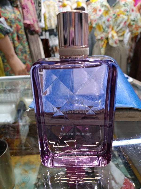 Парфюмерия Givenchy Very Irresistible