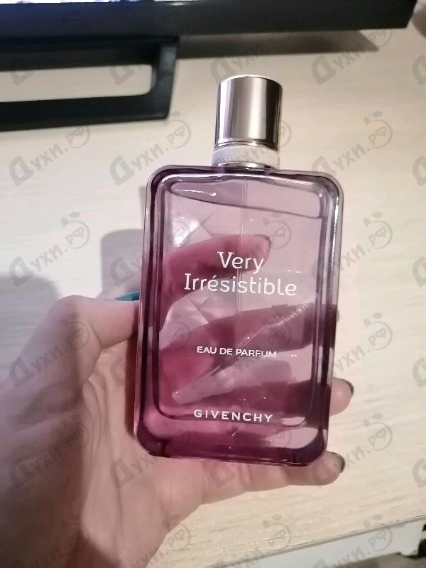 Купить Givenchy Very Irresistible