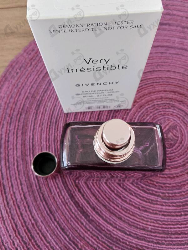 Духи Very Irresistible от Givenchy