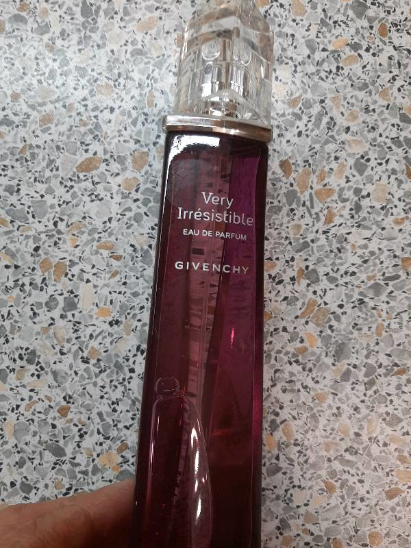 Отзыв Givenchy Very Irresistible