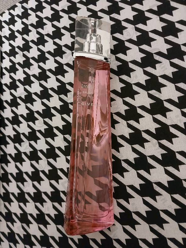 Отзыв Givenchy Very Irresistible