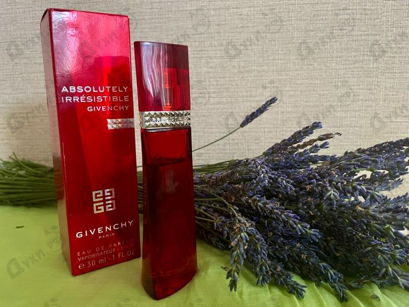 Купить Givenchy Very Irresistible Absolutely