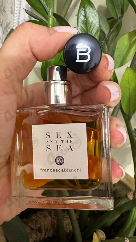 Купить Sex And The Sea от Francesca Bianchi