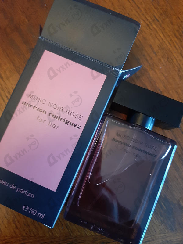 Парфюмерия Musc Noir Rose For Her от Narciso Rodriguez