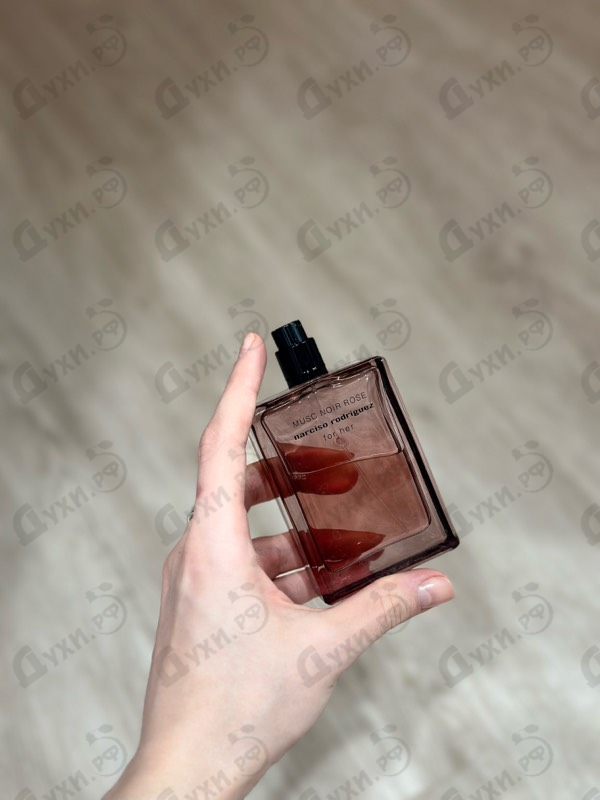 Купить Musc Noir Rose For Her от Narciso Rodriguez