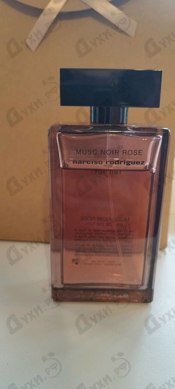 Купить Musc Noir Rose For Her от Narciso Rodriguez