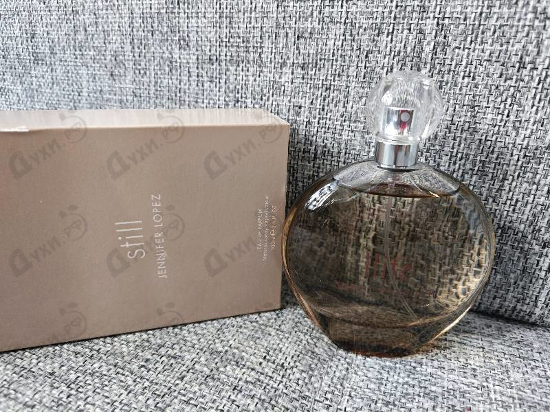 Духи Still от Jennifer Lopez