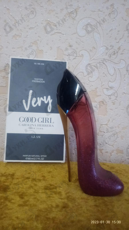 Парфюмерия Very Good Girl Glam от Carolina Herrera