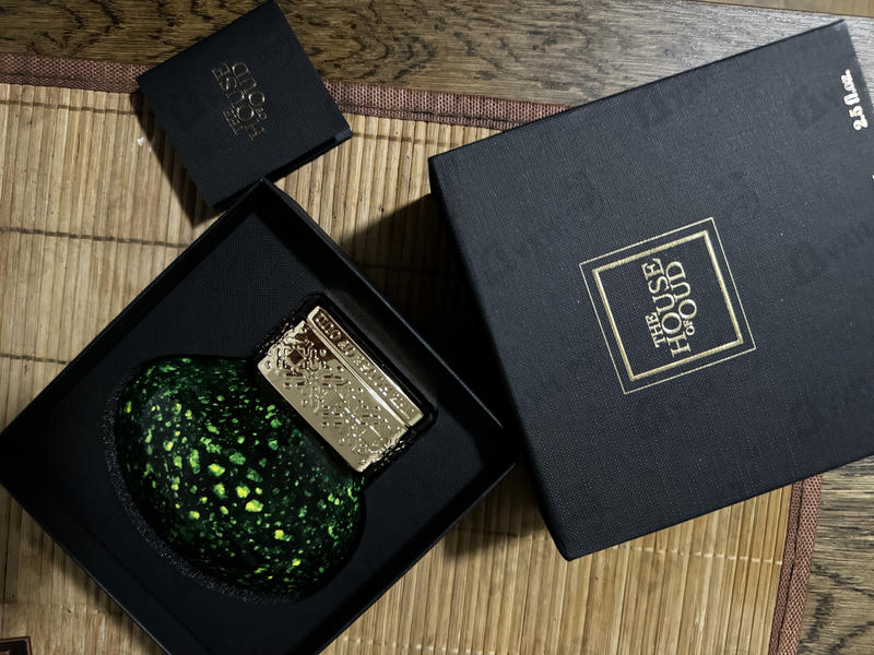 Духи Emerald Green от The House of Oud