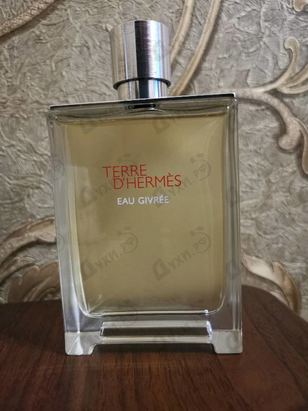 Парфюмерия Hermes Terre D'Hermes Eau Givree