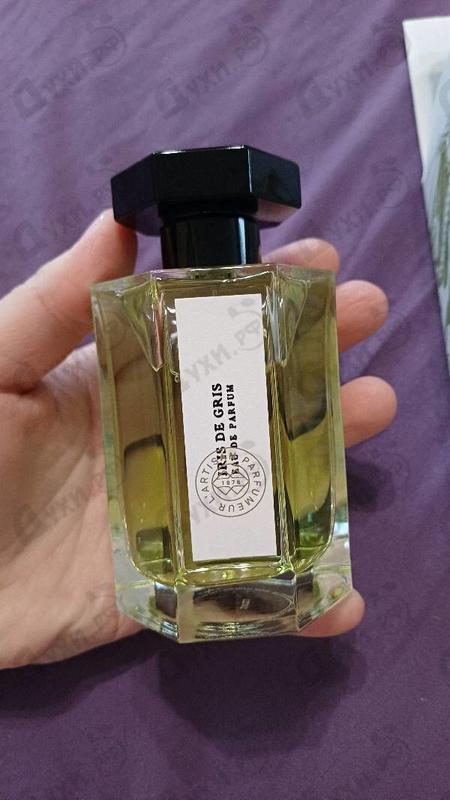 Духи Iris De Gris от L'Artisan Parfumeur