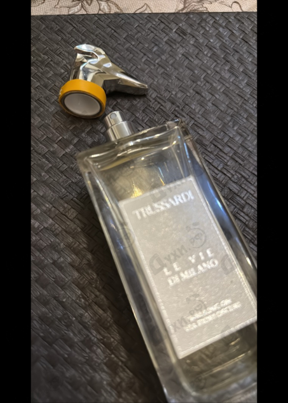Отзывы Trussardi Walking On Via Fiori Oscuri