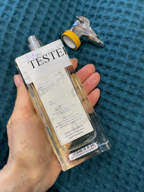 Отзыв Trussardi Walking On Via Fiori Oscuri