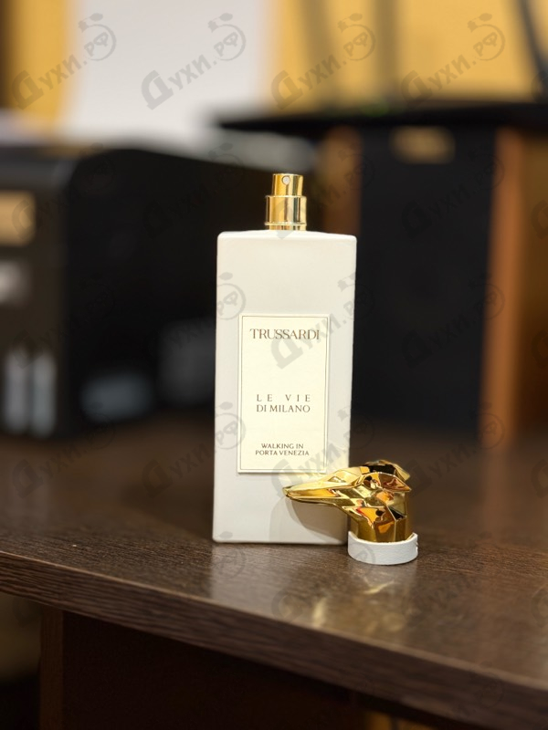 Духи Walking In Porta Venezia от Trussardi