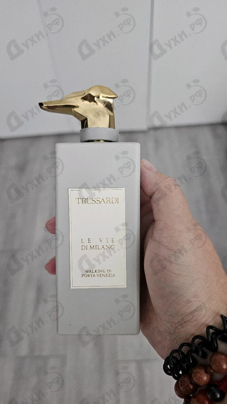 Духи Walking In Porta Venezia от Trussardi