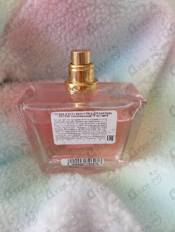 Купить Seductive Kiss от Guess