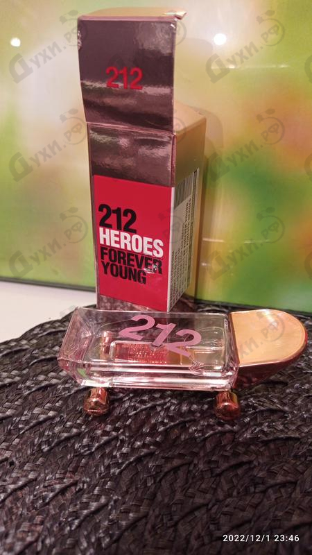 Отзывы Carolina Herrera 212 Heroes Forever Young