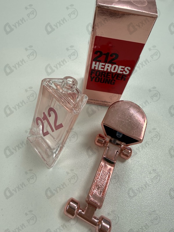 Отзыв Carolina Herrera 212 Heroes Forever Young