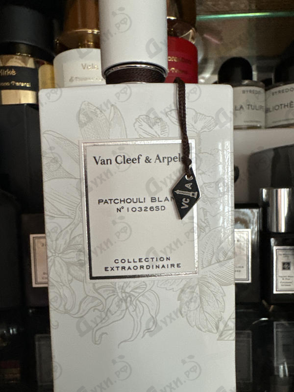 Духи Patchouli Blanc от Van Cleef & Arpels