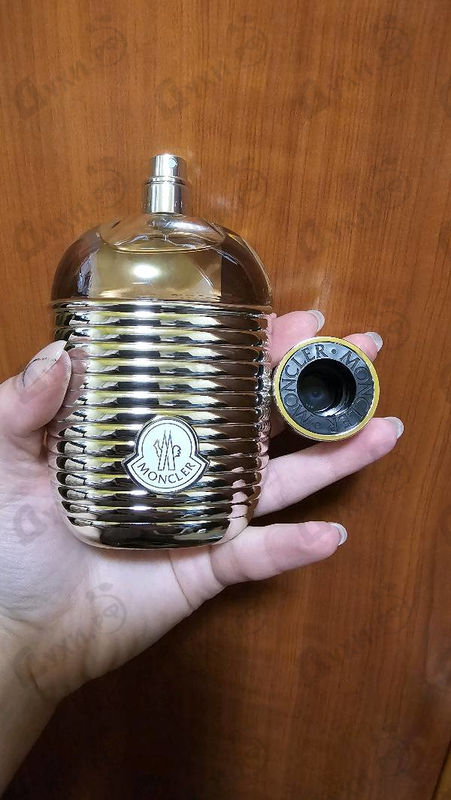 Купить Moncler Pour Femme