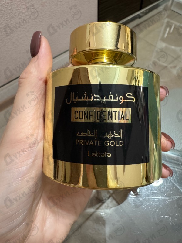 Духи Confidential Private Gold от Lattafa Perfumes