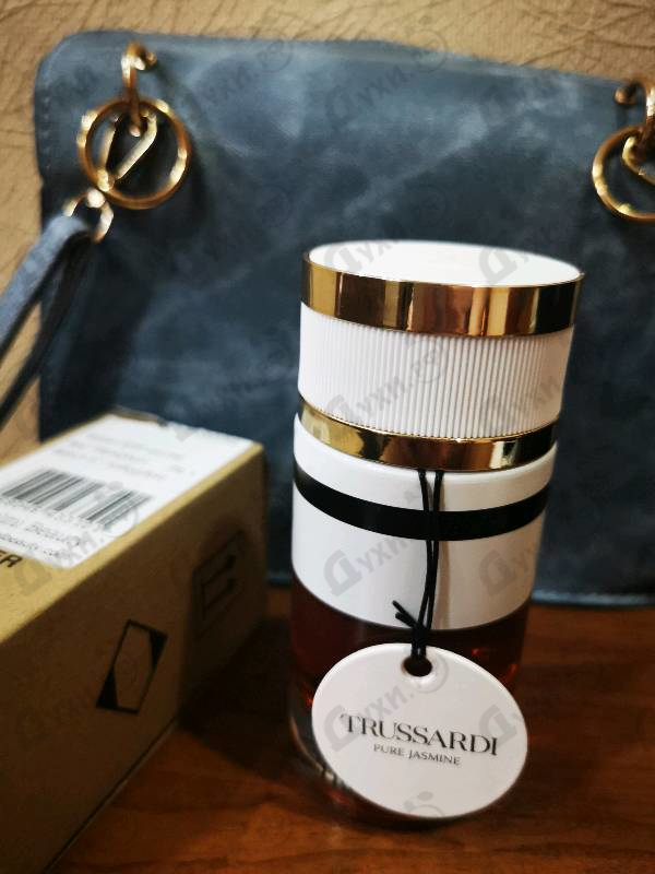 Духи Pure Jasmine от Trussardi