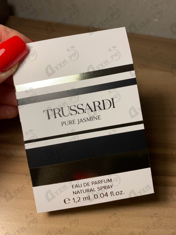 Парфюмерия Pure Jasmine от Trussardi