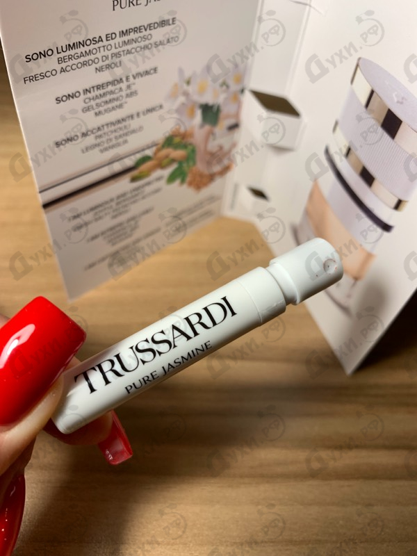 Духи Pure Jasmine от Trussardi