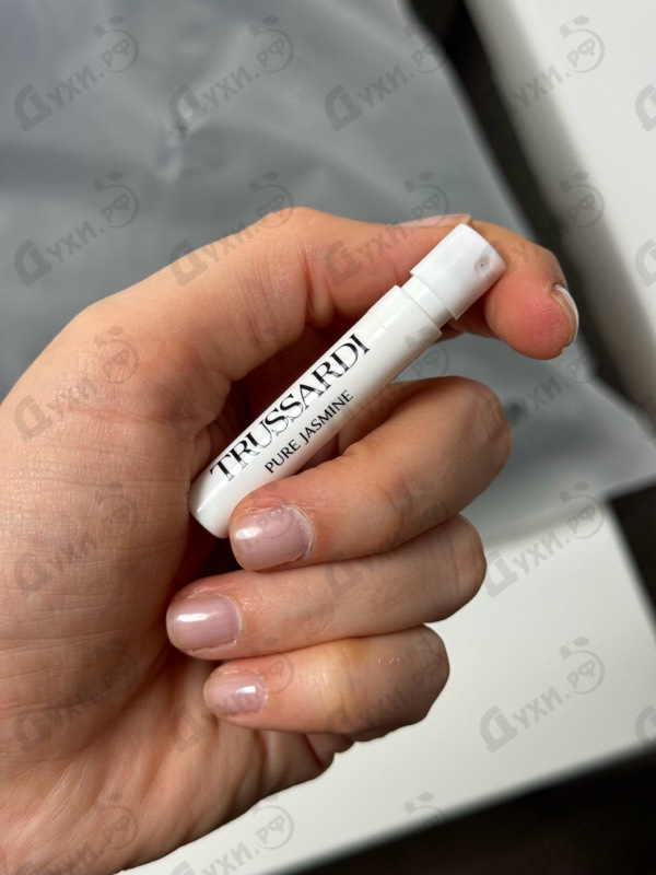 Духи Pure Jasmine от Trussardi