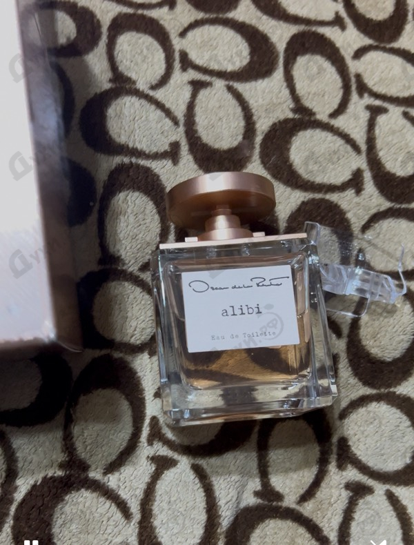 Купить Alibi Eau De Toilette от Oscar De La Renta