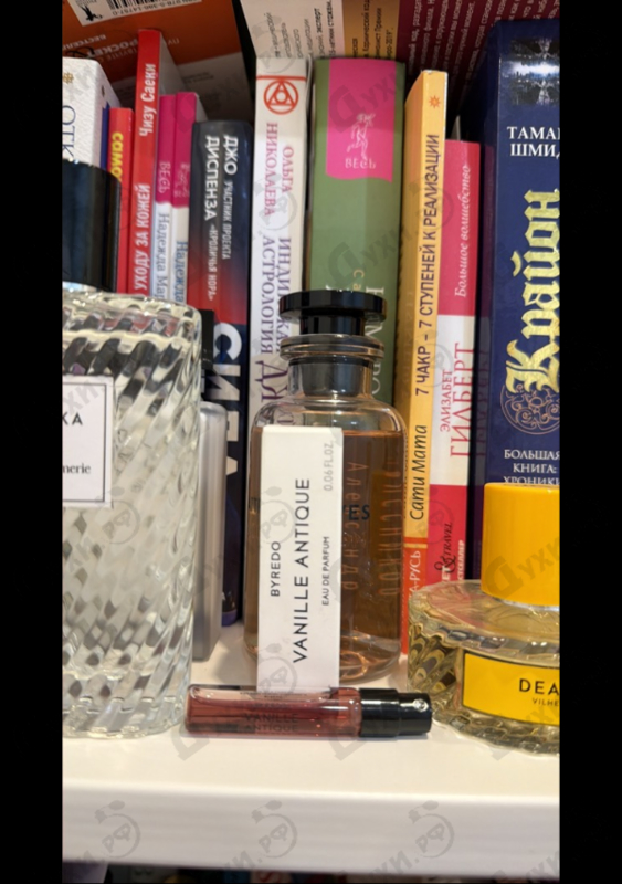Парфюмерия Vanille Antique от Byredo Parfums