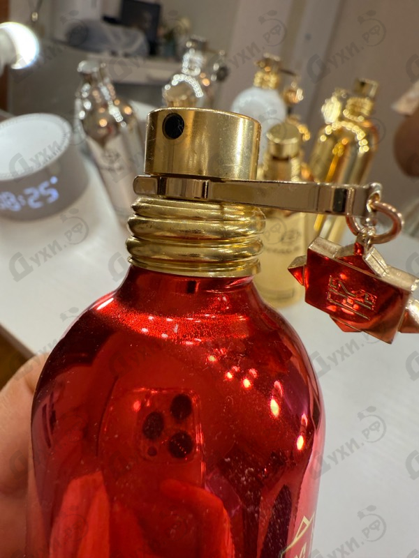 Духи Wood On Fire от Montale