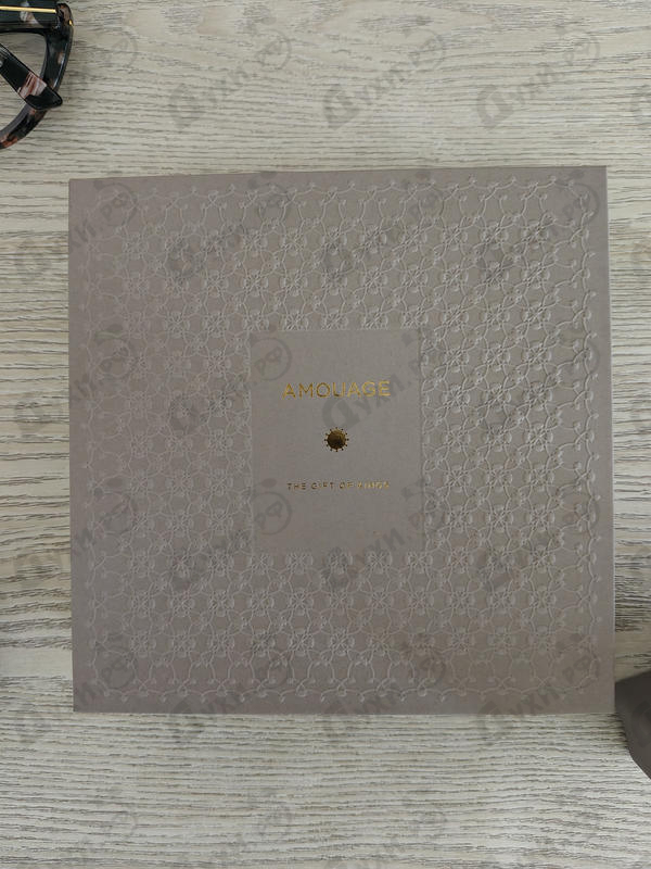 Парфюмерия Opus XIV Royal Tobacco от Amouage