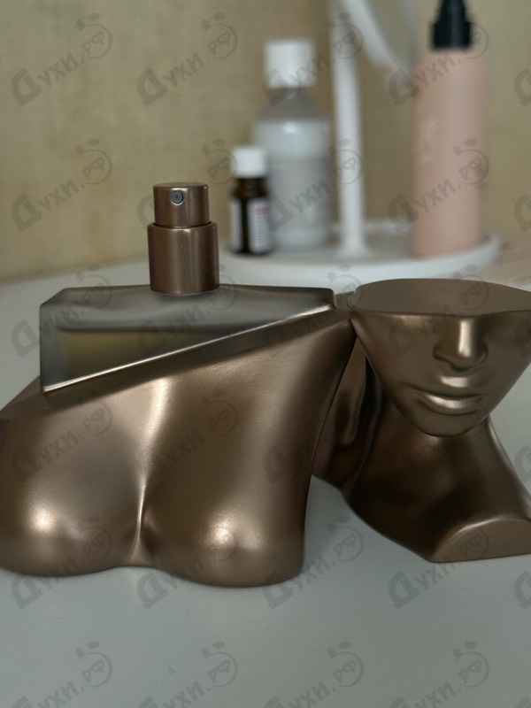 Парфюмерия Eilish от Billie Eilish