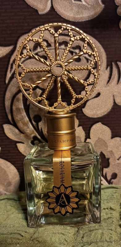 Духи Rosarium от Angela Ciampagna