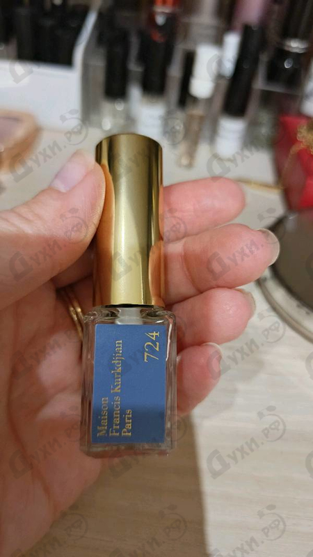 Духи 724 от Maison Francis Kurkdjian