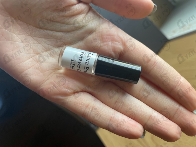 Духи Forever Gold от Laura Biagiotti