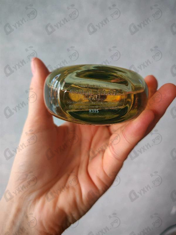 Духи Carine от Carine Roitfeld