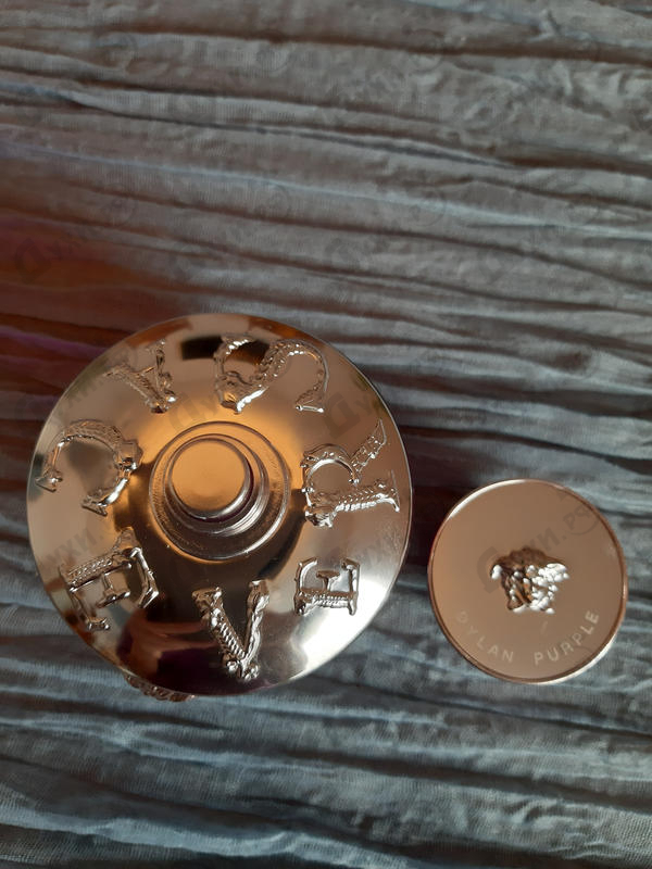 Парфюмерия Dylan Purple от Versace