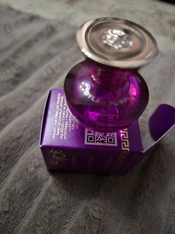 Парфюмерия Dylan Purple от Versace