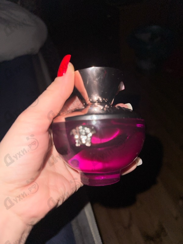 Парфюмерия Dylan Purple от Versace